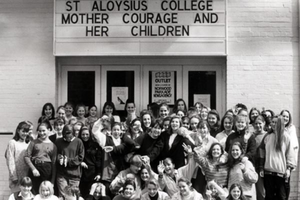 1993 Mother Courage and her Children