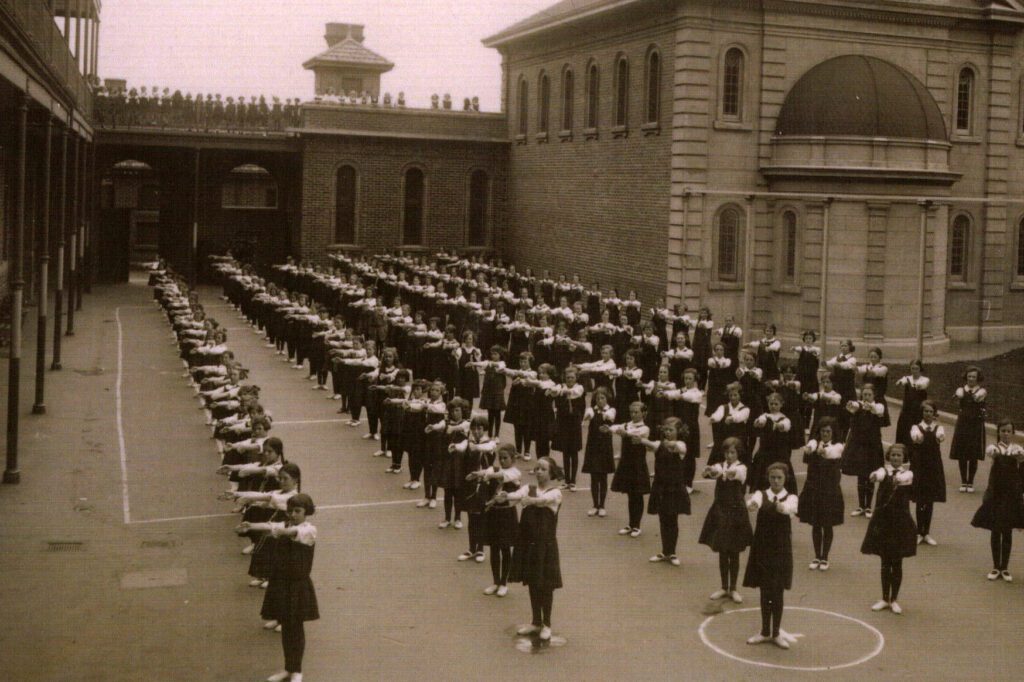 Eurythmics Dunlevie Courtyard c.1930