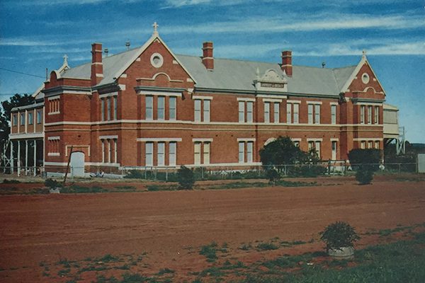 St Anthonys Convent of Mercy Coolgardie 1903 Mercy Archives Sydney